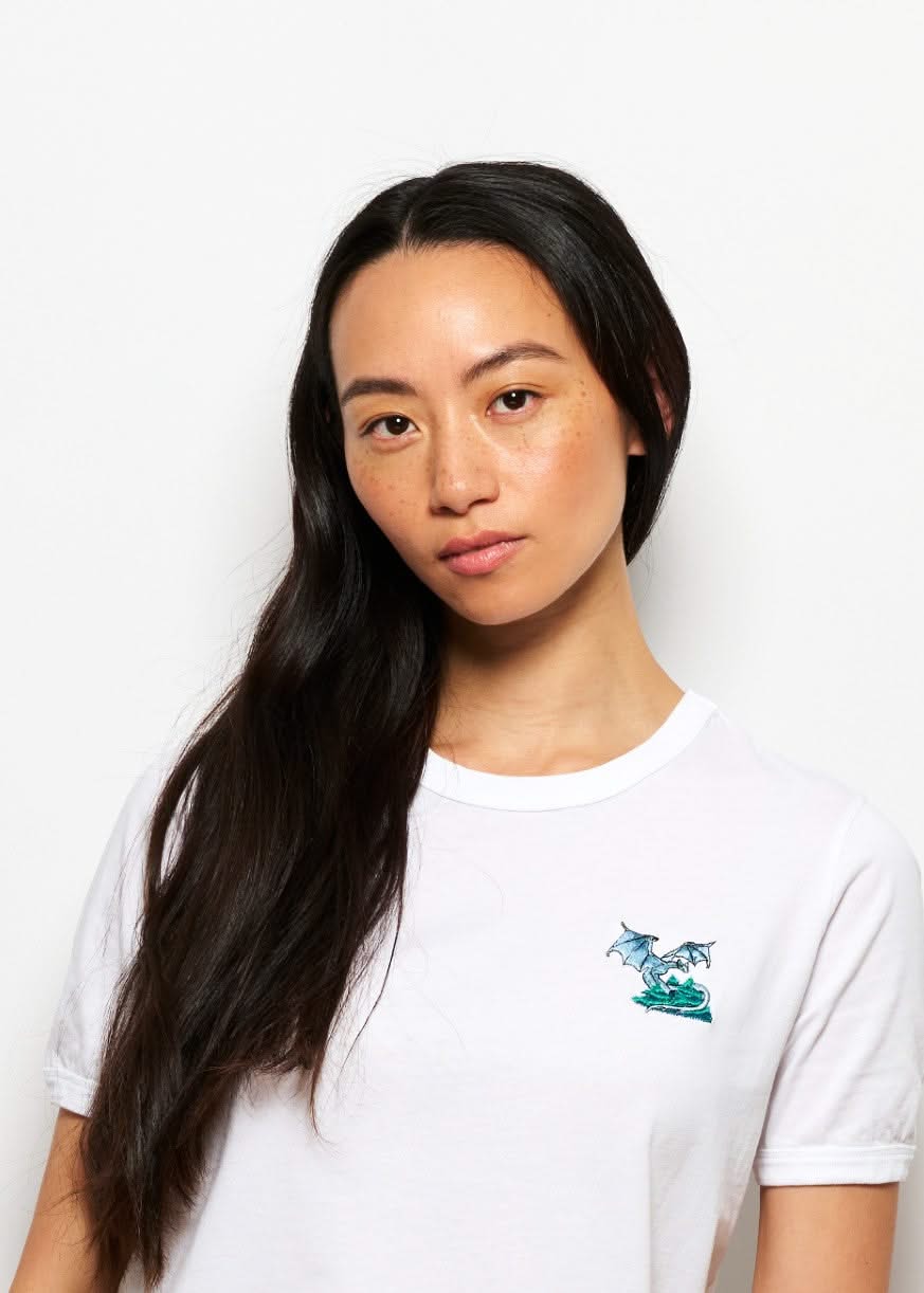 Tee shirt fantaisie brode blanc pour femme avec broderie dragon, photo de tete