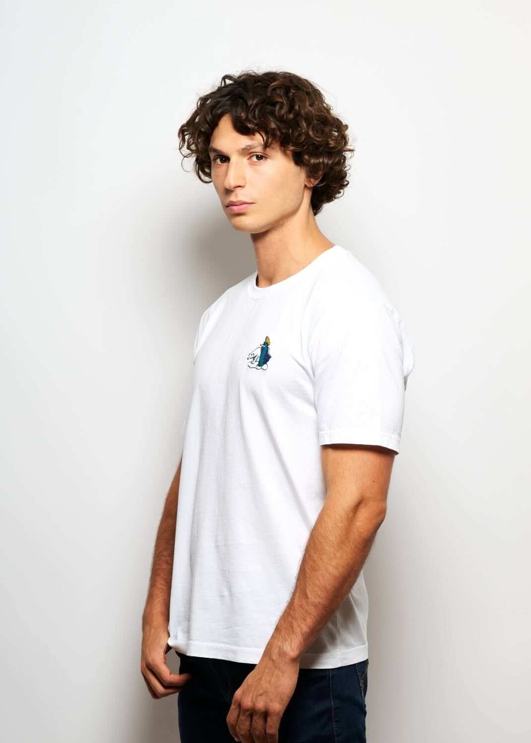 Tshirt original brode blanc pour homme avec broderie ours polaire, photo de profil